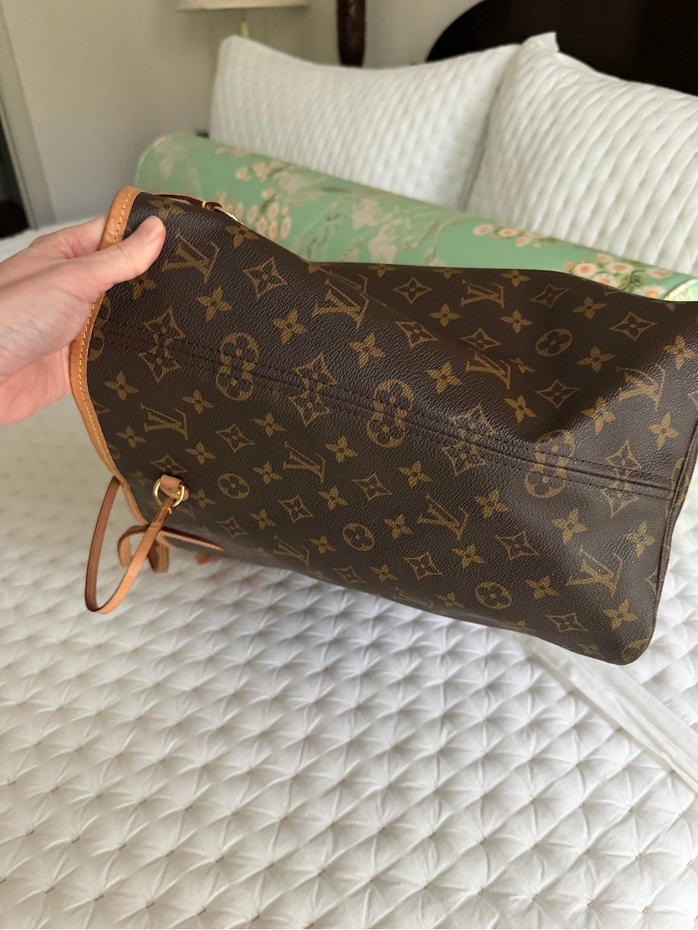 Louis Vuitton Neverfull GM - Picture 9 of 11